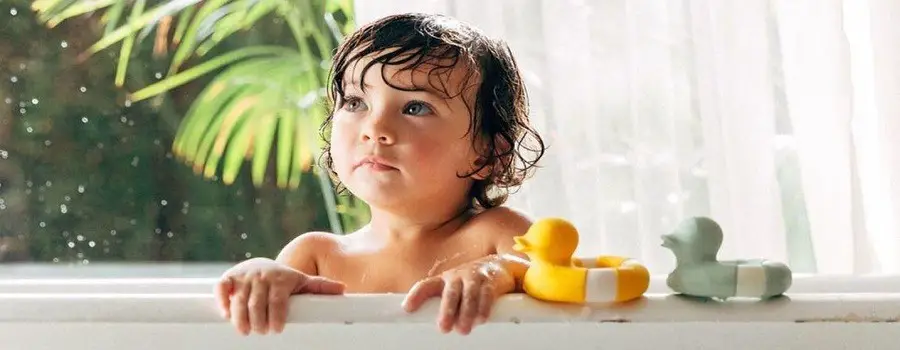 Things To Consider When Buying Baby Bathtub Toys for Babies and Toddlers